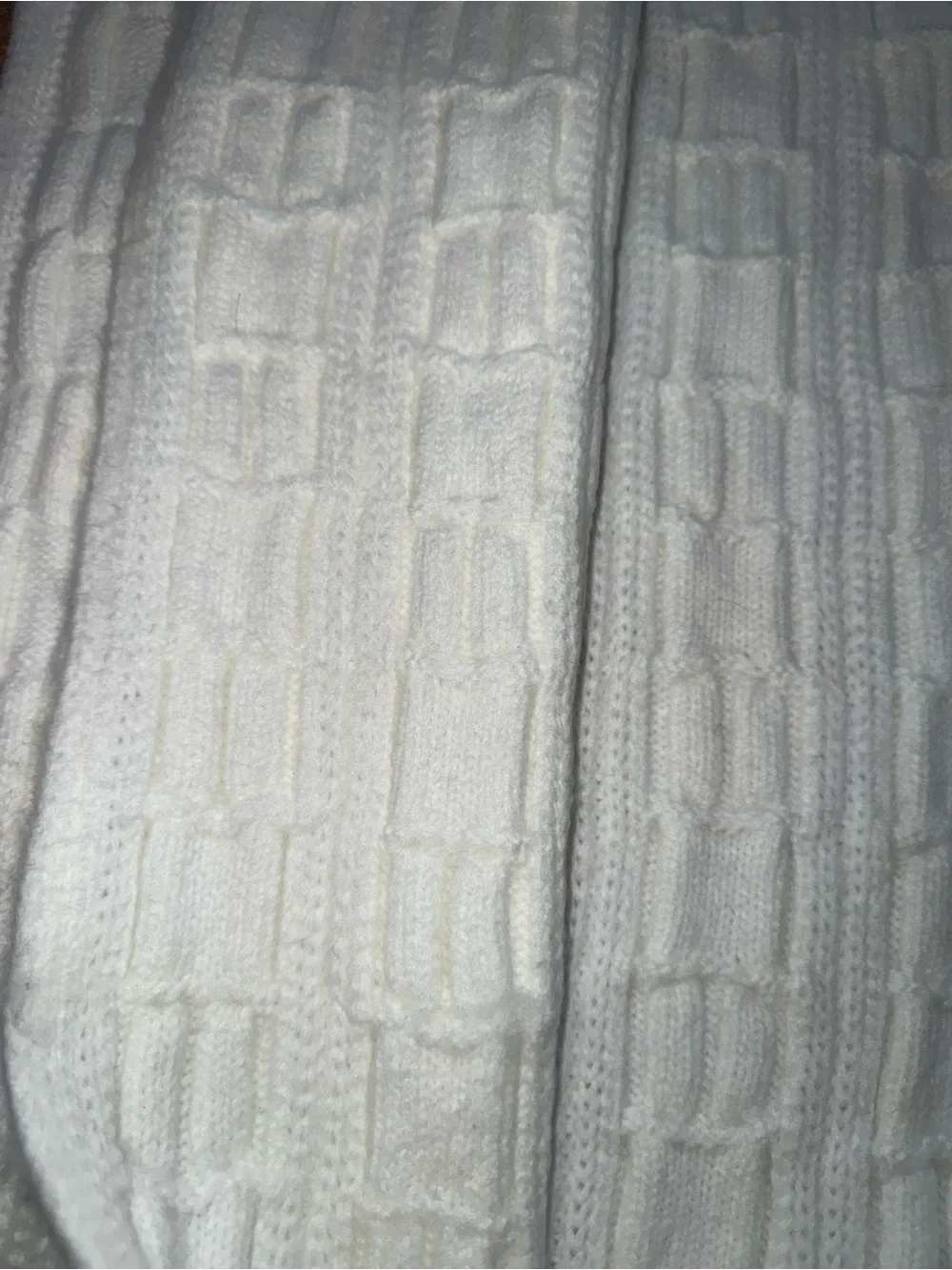 Calvin Klein White Ivory Knitted Infinity Scarf Cozy Warm Wrap 30in x 11.5in